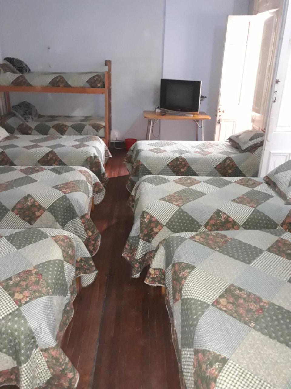 Residencial Praga Hostel Santiago Luaran gambar