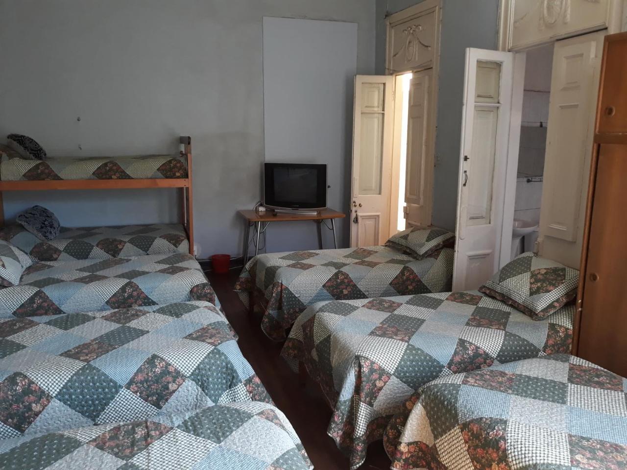 Residencial Praga Hostel Santiago Luaran gambar